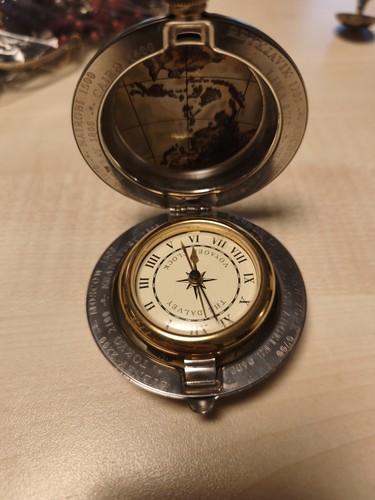 Clock the dalvey voyager - the,