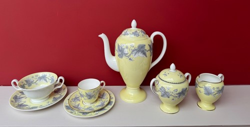 Wedgwood china coffee pot - china,