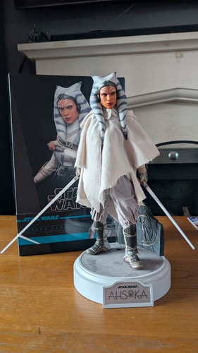 Hot toys scale star wars - star,