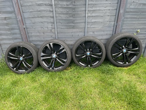 Bmw 401 alloy wheels - 19”,