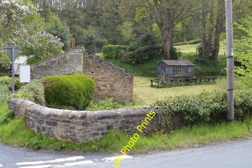 Photo stone outbuilding - stone, and
