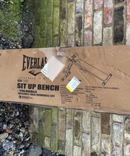 Everlast Sit-Up Bench.