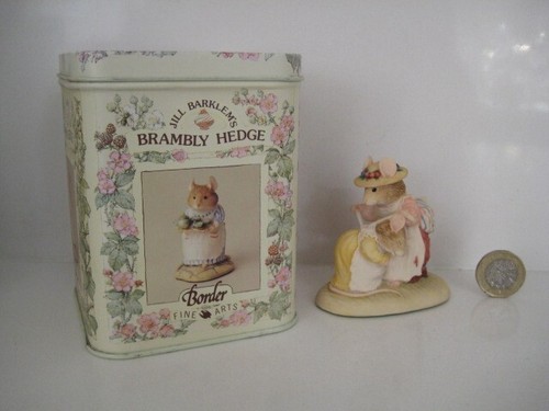 Brambly hedge border fine - border, arts