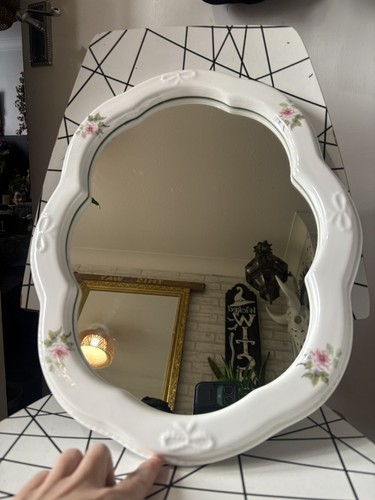 Oval victorian floral style - oval,