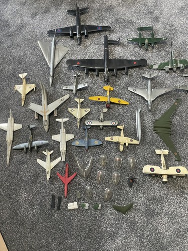 Old war planes - small, model