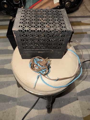 Vintage tube amp inside - amp, bud