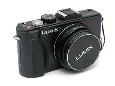 Panasonic Lumix DMC-LX5 Compact Digital Camera CCD Sensor 3.8x Zoom Leica Lens