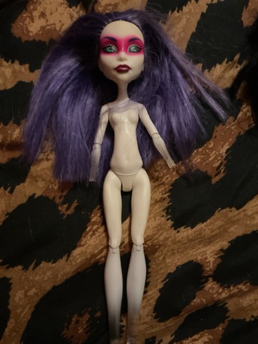 Mattel monster high - monster, spectra