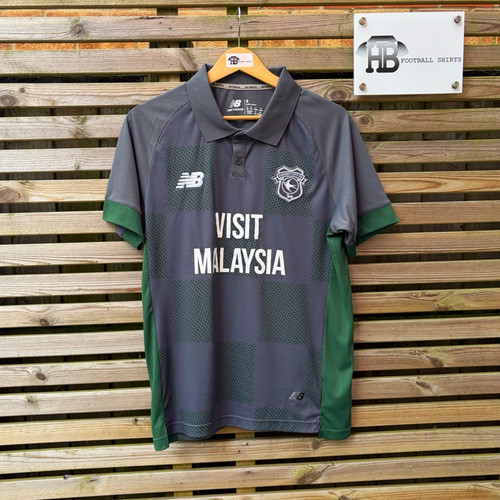 Cardiff city away football - away,