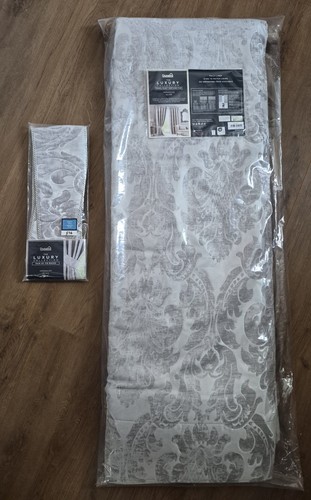 Dunelm versailles silver - dunelm,