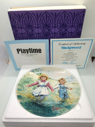 Wedgwood collector plate