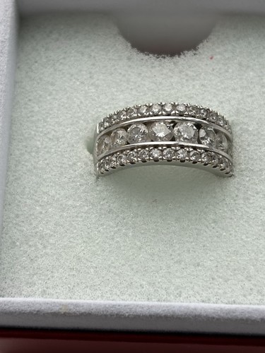 Ernest jones carats - jones, 2