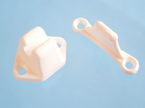 White door retainer - white,