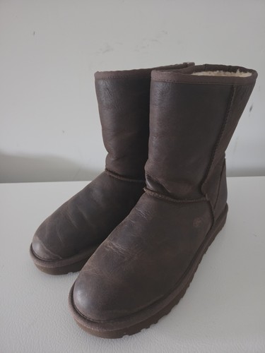 Ugg classic short boots - ii,