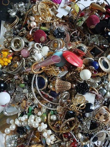 985g joblot costume jewellery - 985g,
