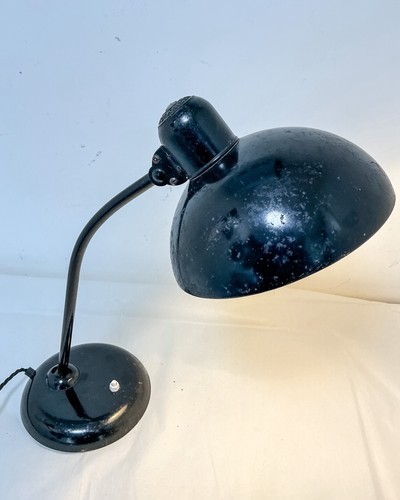 Kaiser idell bauhaus 6556 - bauhaus, desk