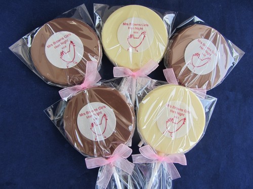 Personalised hen chocolate - personalised,