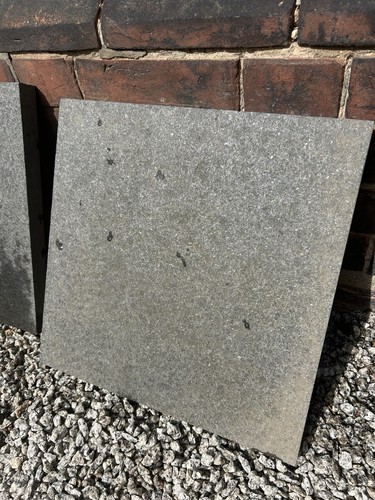 Grey granite paving slabs - grey, x