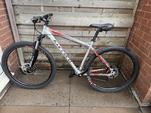 Carrera hellcat mountain bike - carrera,
