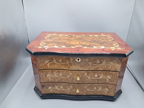 Vintage italian style inlaid - vintage,