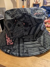 Adidas Bucket Hat - Unisex -