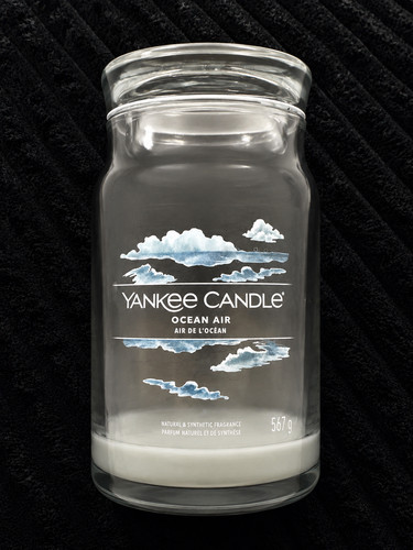 Empty yankee candle - empty,