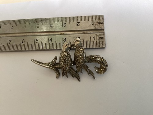 Love birds brooch - birds,