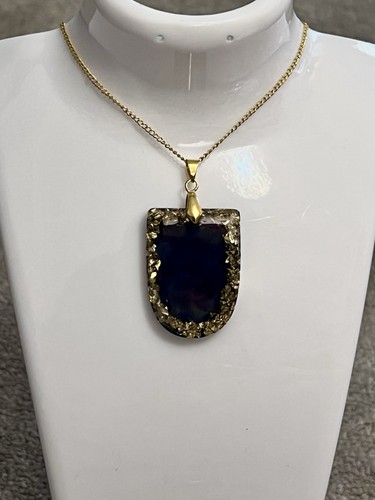 Resin necklaces - 2,