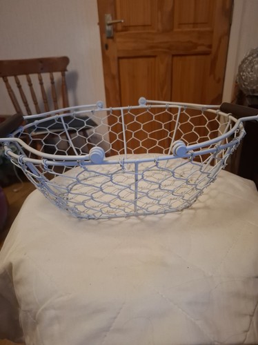 Chicken wire shabby - shabby, chic