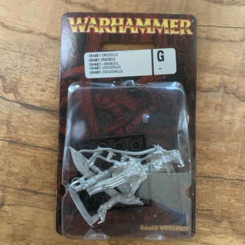 Warhammer tomb king ushabti - tomb,
