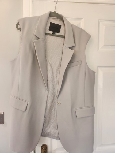 Ladies clothes bundle size - bundle,
