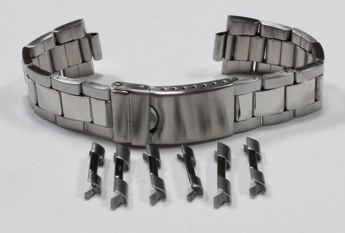 Curved end oyster watch - end,