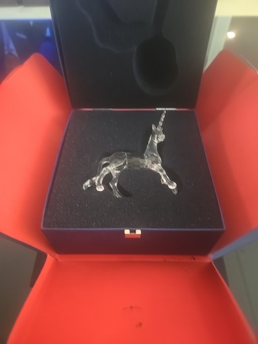 Swarovski unicorn blue - blue, eyes
