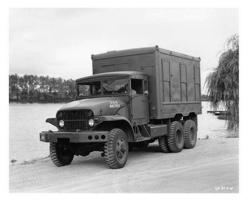 1944 gmc m135 military box - m135,