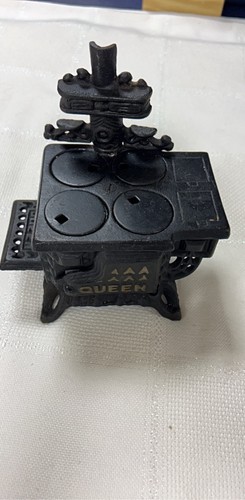 Queen black cast - cast, iron