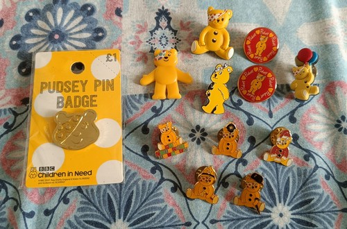 Pudsey bear pin - pin, badges,