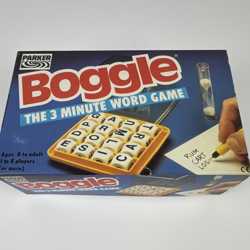 Boggle classic board game - board,