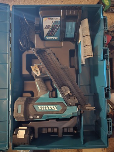 Makita dbn900zk 18v - dbn900zk, lxt