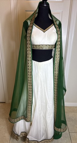 Beautiful green gold white - green, gold/white