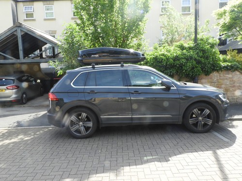 Roof box hire - box, 470l
