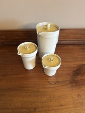 Vintage (70’s) 3 Tupperware