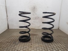 2005-2008 MK1 TOYOTA ALPHARD PAIR REAR COIL SPRINGS 2.4 PETROL 5 DOOR MPV