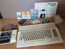 Commodore C64C Bundle -