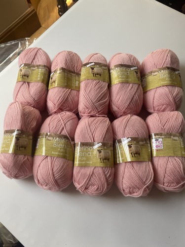 King cole merino blend - king,