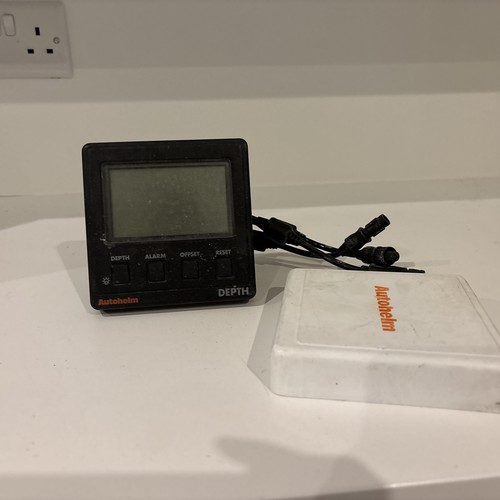 Used raymarine autohelm depth - ,