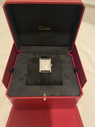 Cartier tank must watch - must,