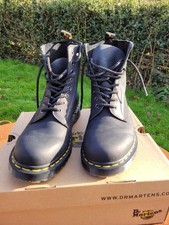 Dr Martens Doc 1460 Classic