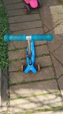Micro Maxi Blue LED Wheels