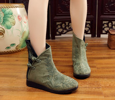 Women's Embroidered Boots