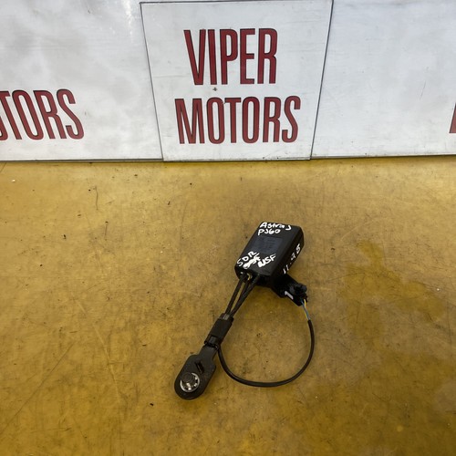 Vauxhall astra seat belt - seat,